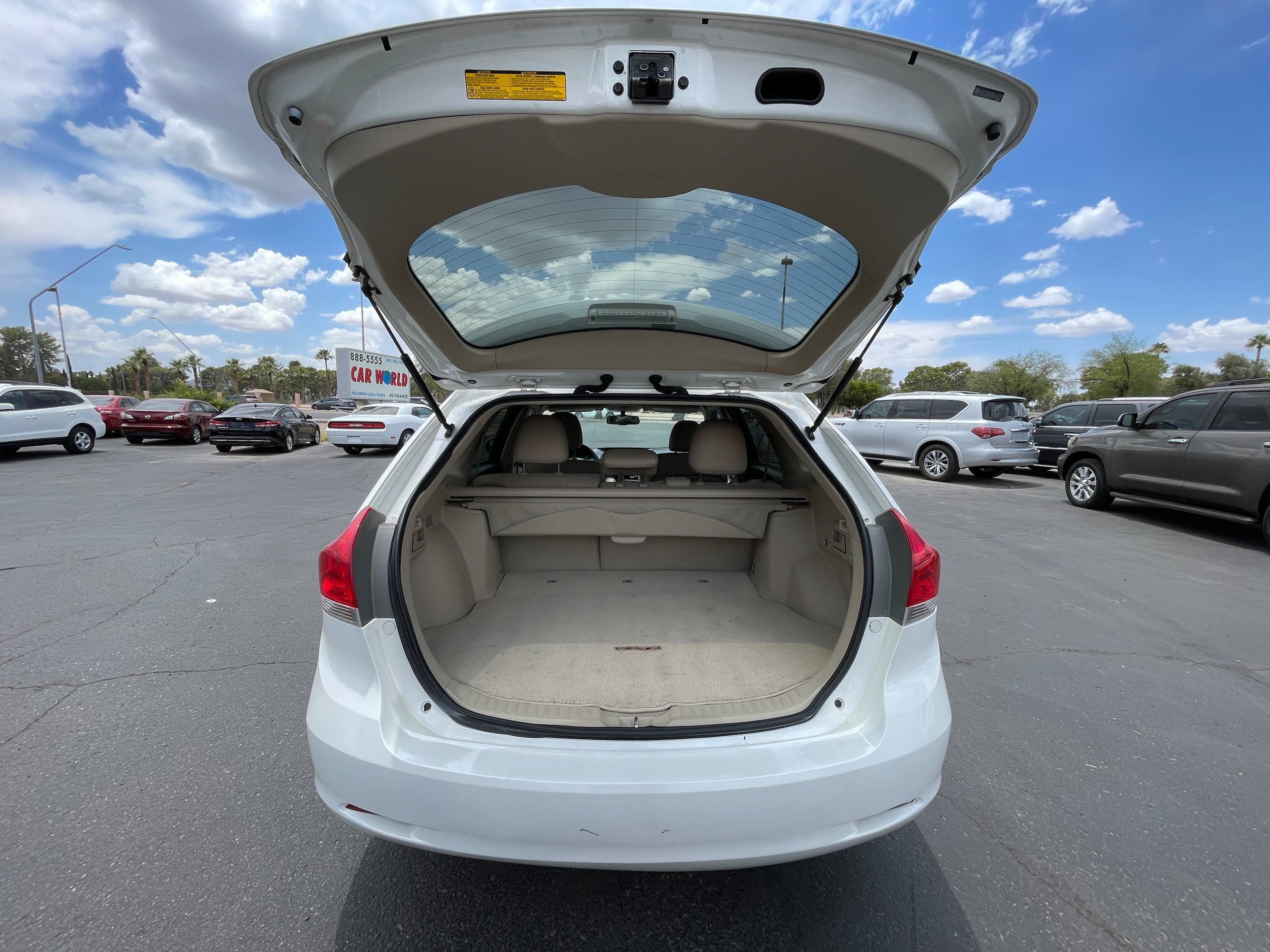 Used 2011 Toyota Venza FWD image 19