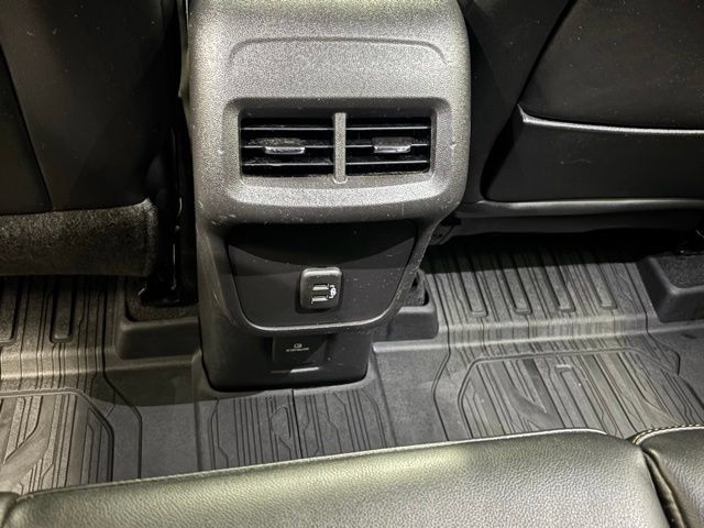 Used 2020 GMC Terrain SLT w/ Preferred Package AWD/4WD image 12