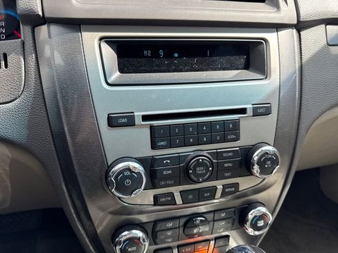 Used 2012 Ford Fusion SEL image 38