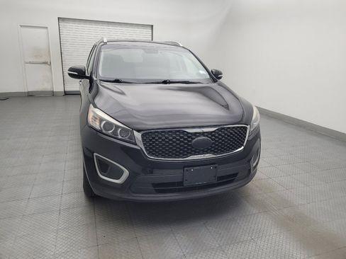 Used 2018 Kia Sorento AWD image 14
