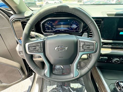 New 2025 Chevrolet Silverado 1500 RST image 8