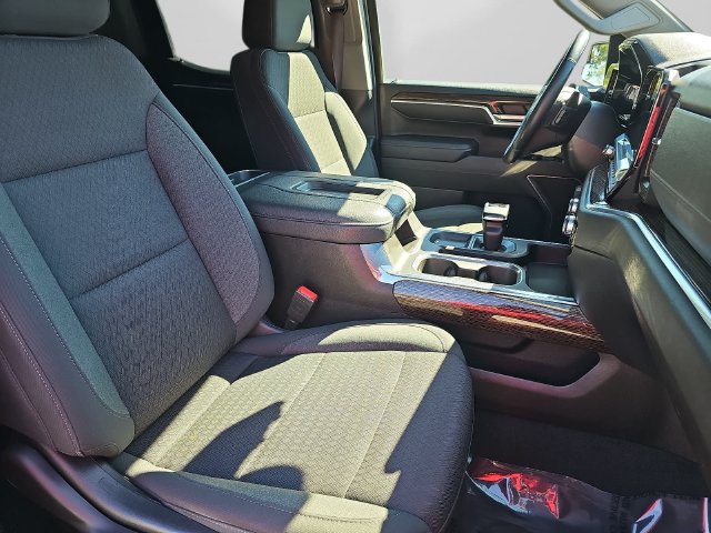 Used 2022 GMC Sierra 1500 Elevation w/ LPO, Elevation Black Package AWD/4WD image 12