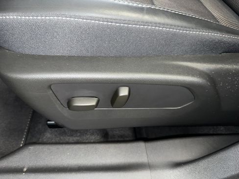 Certified 2022 Buick Envision Preferred image 3