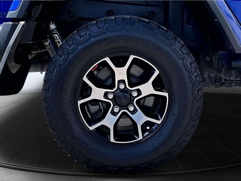 Used 2018 Jeep Wrangler Unlimited Rubicon AWD/4WD image 35