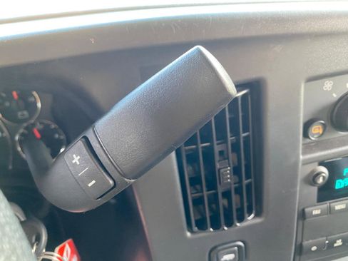 Used 2025 Chevrolet Express 2500 w/ Driver Convenience Package RWD image 45