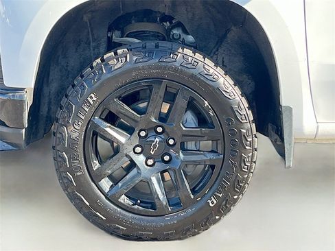 Used 2022 Chevrolet Silverado 1500 LT Trail Boss w/ Safety Package image 30