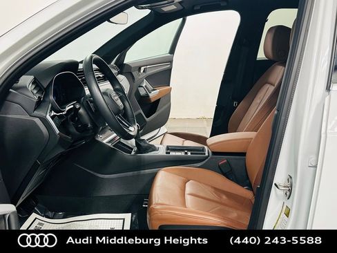 Certified 2023 Audi Q3 2.0T Premium w/ Convenience Package image 13