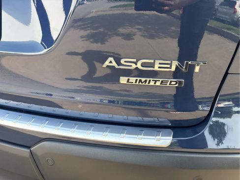 Used 2025 Subaru Ascent Limited AWD/4WD image 12