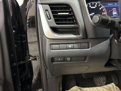 Certified 2023 Nissan Rogue SV image 17