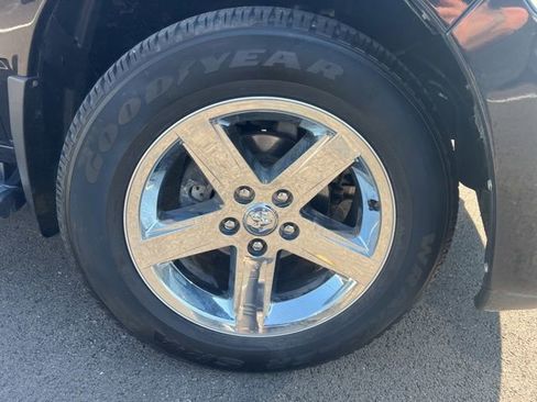 Used 2016 RAM 1500 Express AWD/4WD image 21