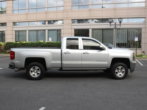 Used 2017 Chevrolet Silverado 1500 LT w/ All Star Edition RWD image 6
