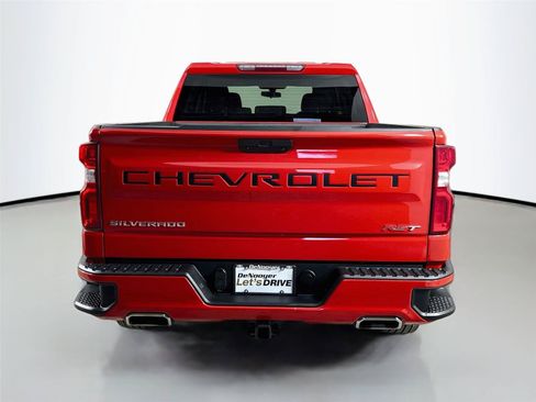 Used 2022 Chevrolet Silverado 1500 RST w/ Z71 Off-Road Package AWD/4WD image 8
