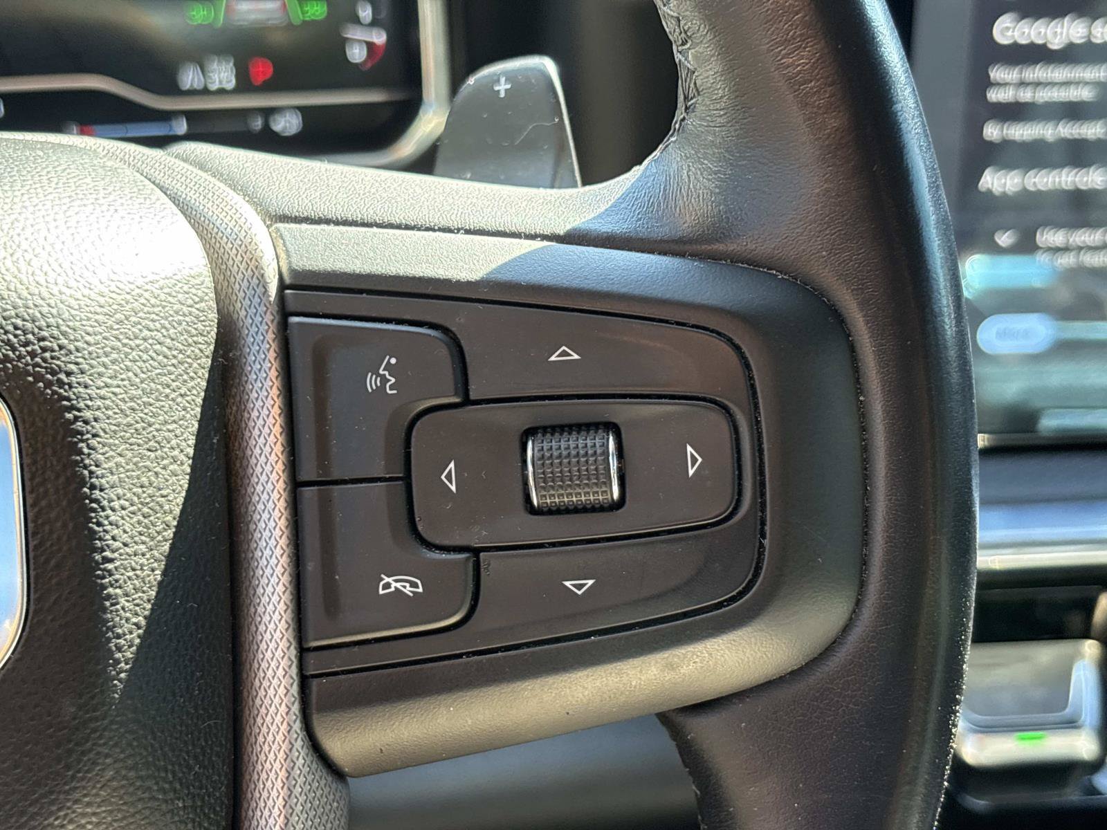 Used 2022 GMC Sierra 1500 Denali w/ Technology Package AWD/4WD image 21