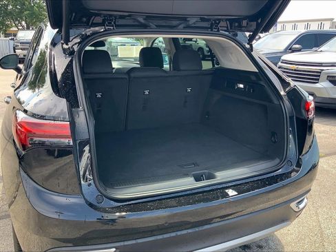 Used 2023 Buick Envision Preferred FWD image 4