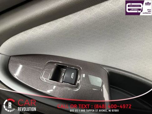 Used 2024 Chevrolet Malibu LT image 51