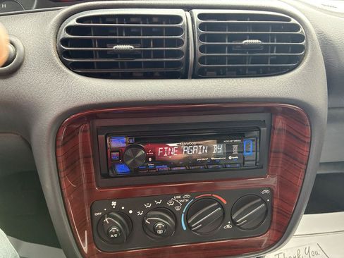 Used 2000 Chrysler Sebring JXI FWD image 18
