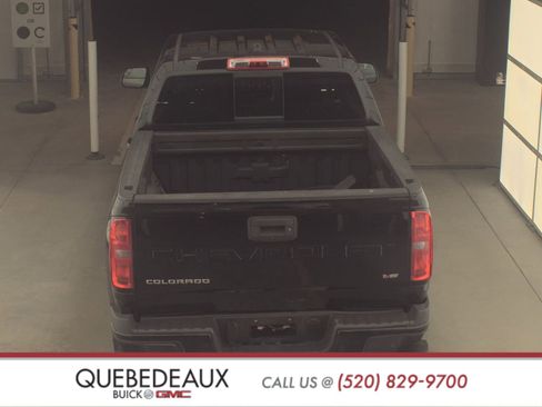 Used 2021 Chevrolet Colorado Z71 w/ Z71 Midnight Edition image 6