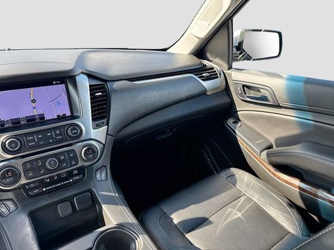 Used 2018 Chevrolet Tahoe LT RWD image 28