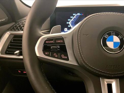 Certified 2025 BMW X6 M60i image 18