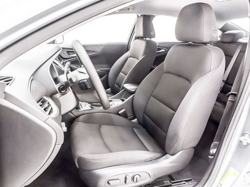 Used 2024 Chevrolet Malibu LT image 27