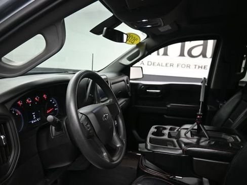 Used 2020 Chevrolet Silverado 1500 Custom Trail Boss w/ Custom Convenience Package AWD/4WD image 14