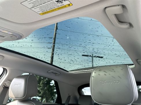 New 2024 Hyundai Ioniq 5 Limited image 26