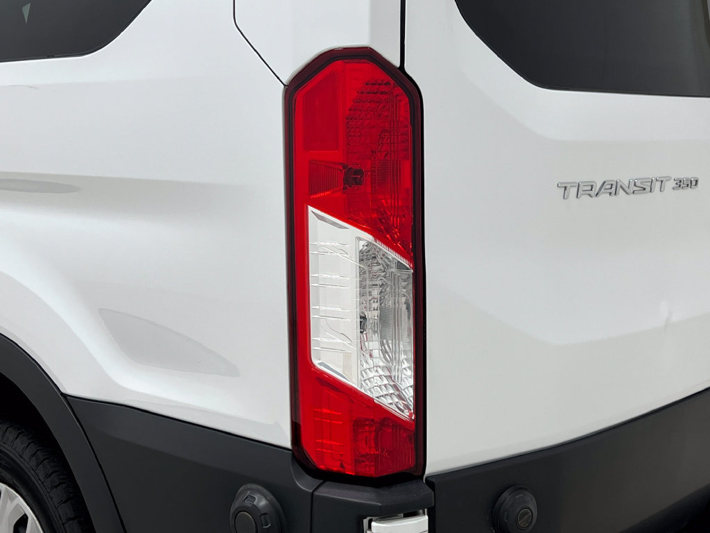 Used 2024 Ford Transit 350 XLT RWD image 34