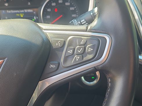 Used 2022 Chevrolet Equinox LT AWD/4WD image 20
