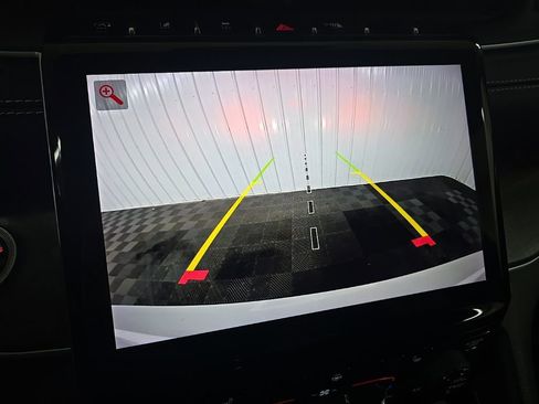 Used 2023 Jeep Grand Cherokee L Limited image 23