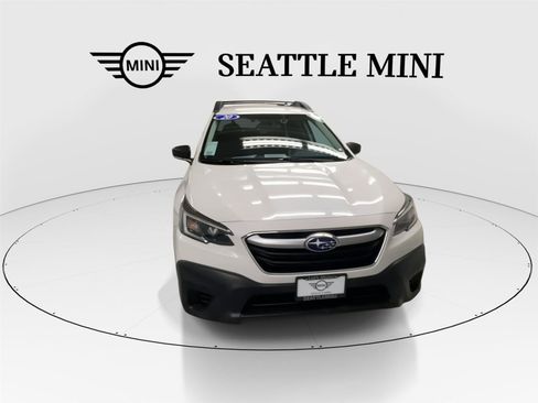 Used 2020 Subaru Outback image 3