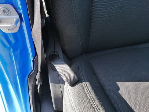 Used 2022 Jeep Gladiator Willys image 13