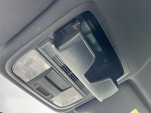 Used 2017 Honda Accord Sport Special Edition image 32