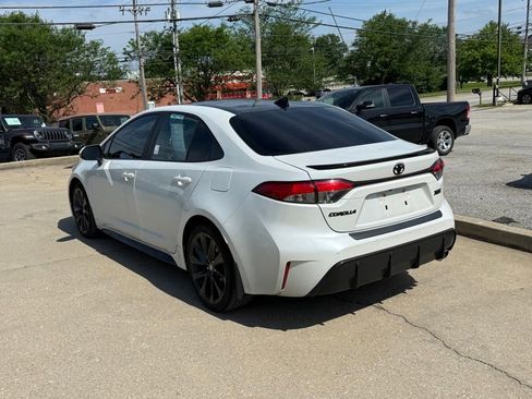 Used 2023 Toyota Corolla XSE w/ Carpet Mat Package (TMS) FWD image 8