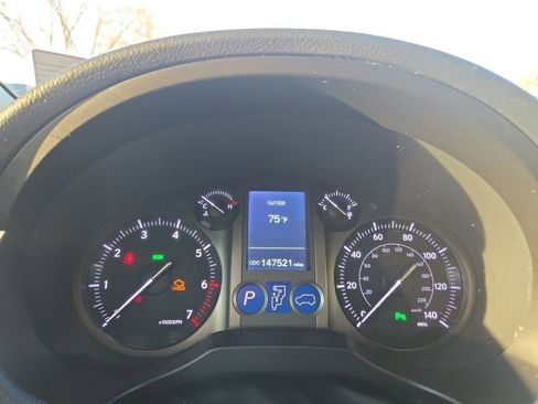 Used 2016 Lexus GX 460 w/ Premium Package AWD/4WD image 25