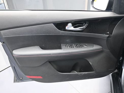 Used 2023 Kia Forte GT w/ GT2 Package image 13