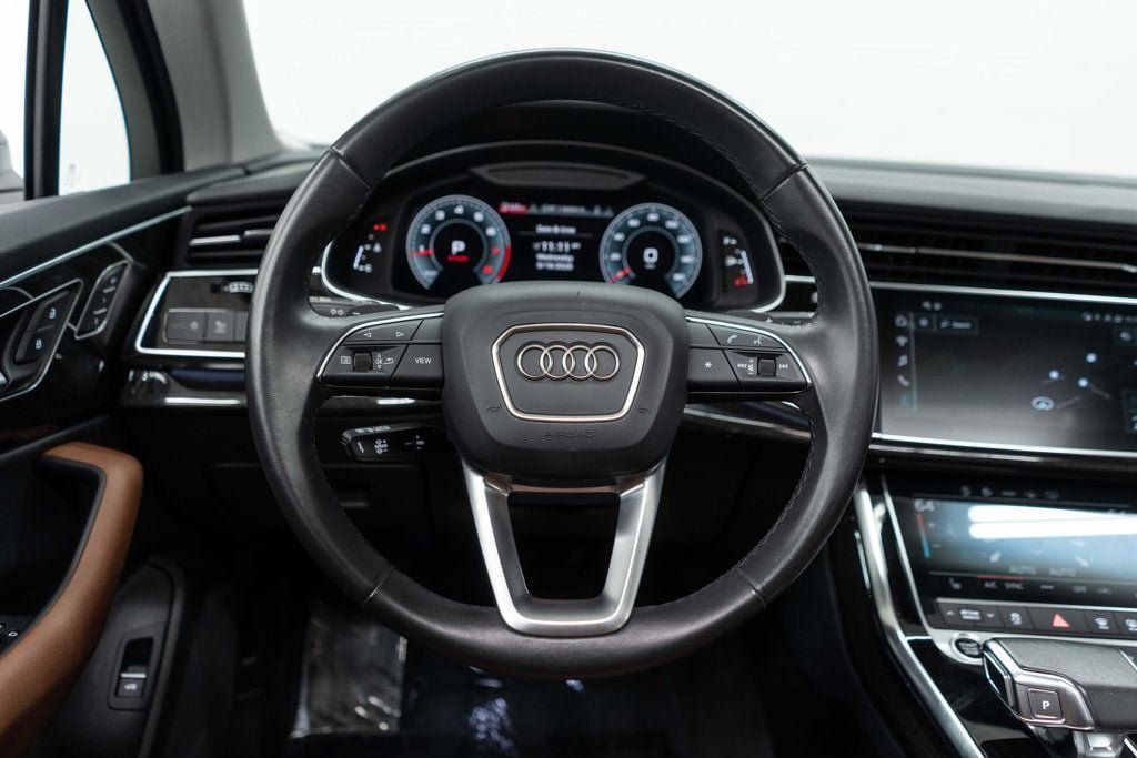 Used 2023 Audi Q7 2.0T Premium w/ Convenience Package AWD/4WD image 20