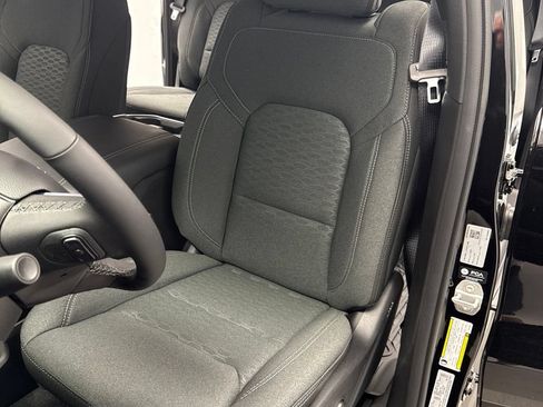 New 2026 RAM 1500 Big Horn AWD/4WD image 9
