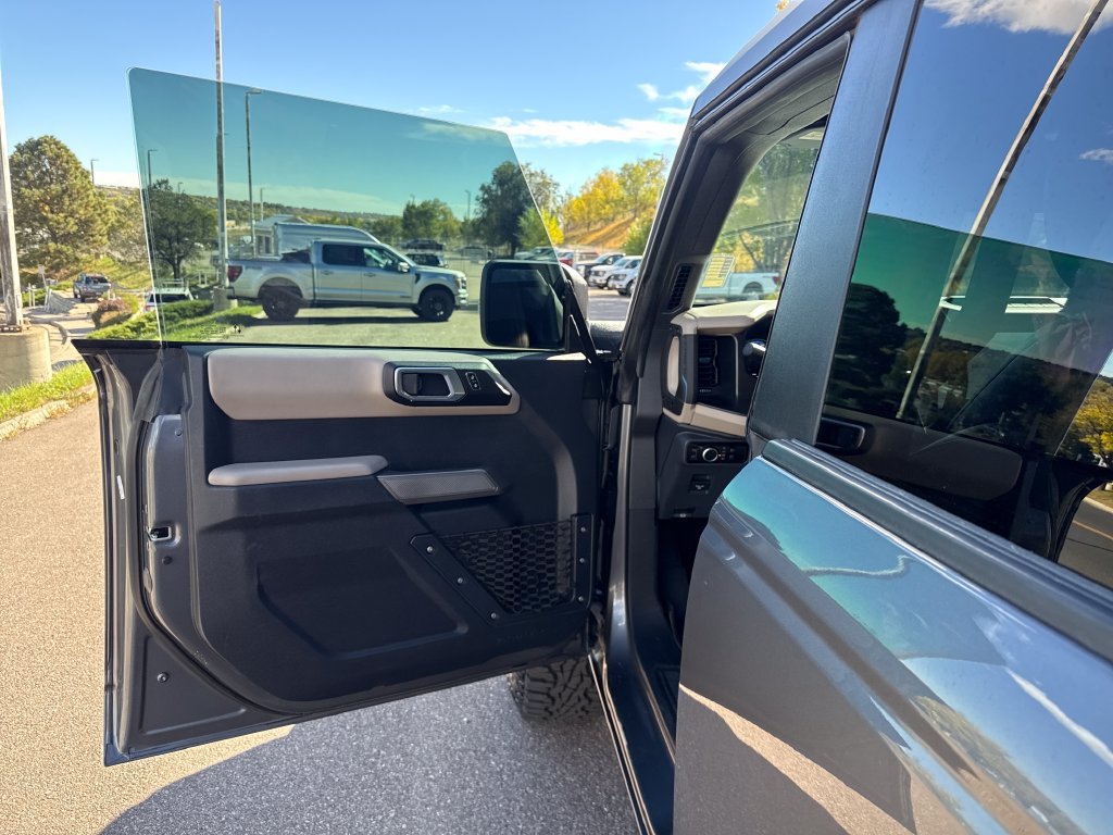 Used 2023 Ford Bronco Wildtrak AWD/4WD image 9