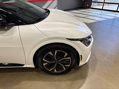 Used 2022 Kia EV6 GT-Line w/ GT-Line Suede Seat Package image 20