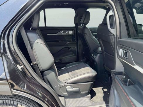 Used 2026 Ford Explorer ST w/ Sun And Sound Package AWD/4WD image 40