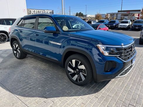 New 2026 Volkswagen Atlas Cross Sport SE image 7