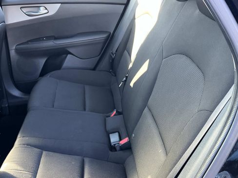 Used 2021 Kia Forte Sedan image 18