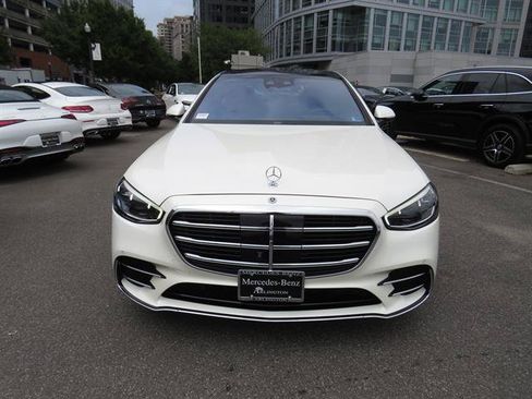 Certified 2022 Mercedes-Benz S 500 4MATIC w/ AMG Line Package image 6
