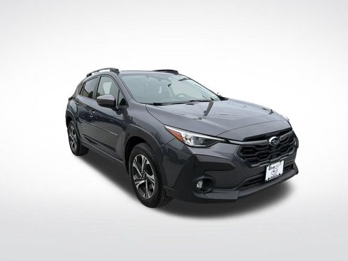 Used 2024 Subaru Crosstrek 2.0i Premium AWD/4WD image 3