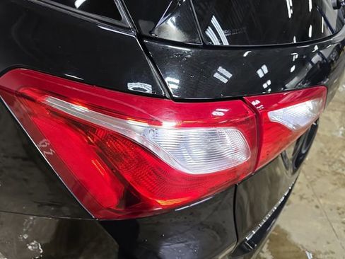 Used 2018 Chevrolet Equinox LT image 33