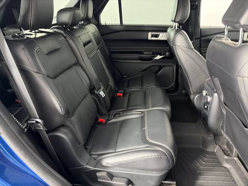 Used 2021 Ford Explorer ST w/ Equipment Group 401A AWD/4WD image 29