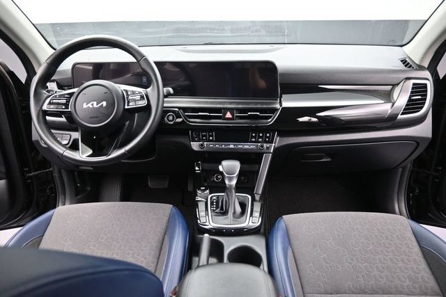 Used 2024 Kia Seltos S FWD image 12