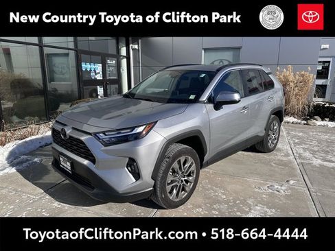 Used 2024 Toyota RAV4 XLE Premium image 7