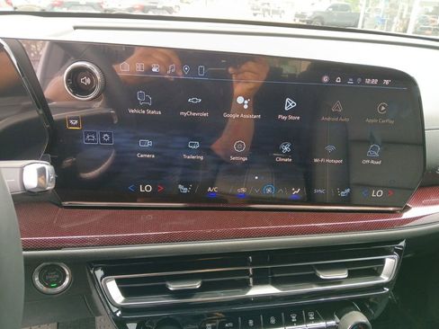 New 2026 Chevrolet Traverse Z71 AWD/4WD image 21