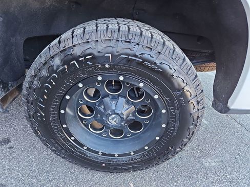 Used 2023 Chevrolet Silverado 1500 RST w/ Protection Package image 29